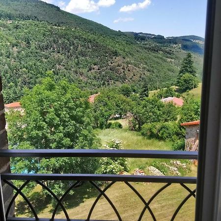 Chambre Privee Chez L'Habitant Saint-Julien-Vocance Екстериор снимка